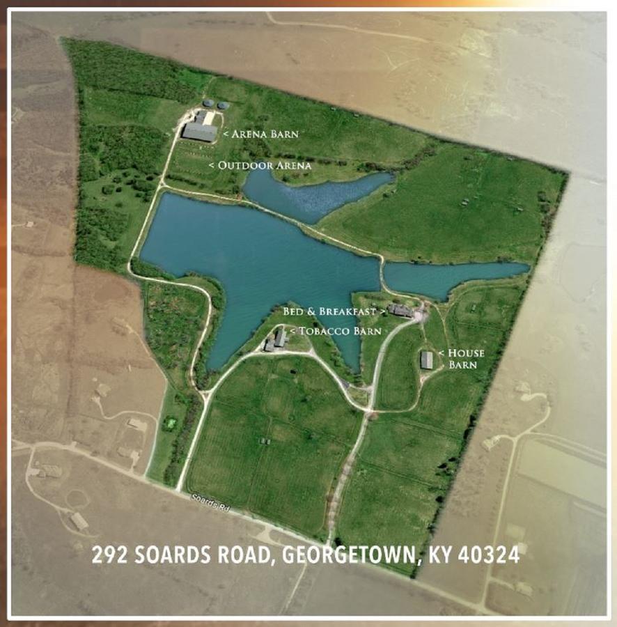 The B & B At Queenslake Midway Экстерьер фото