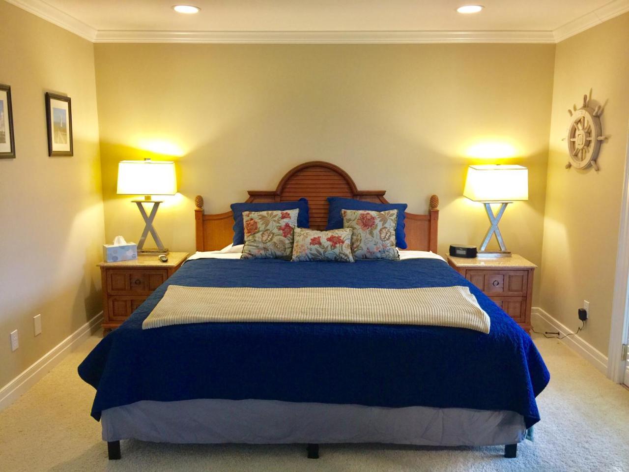 The B & B At Queenslake Midway Экстерьер фото